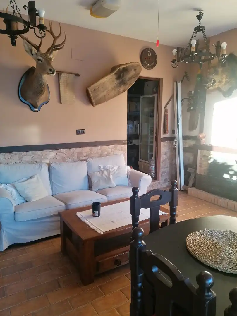 Chalet con piscina en venta en La Carlota, imagen 8