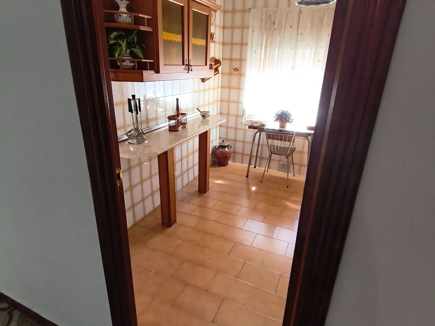 Cuina de Casa o xalet en venda en Alcuéscar amb Terrassa i Balcó