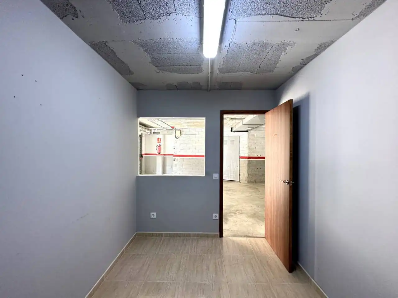 Gewerbefläche zum Verkauf in Calle PIRINEUS, imagen 10