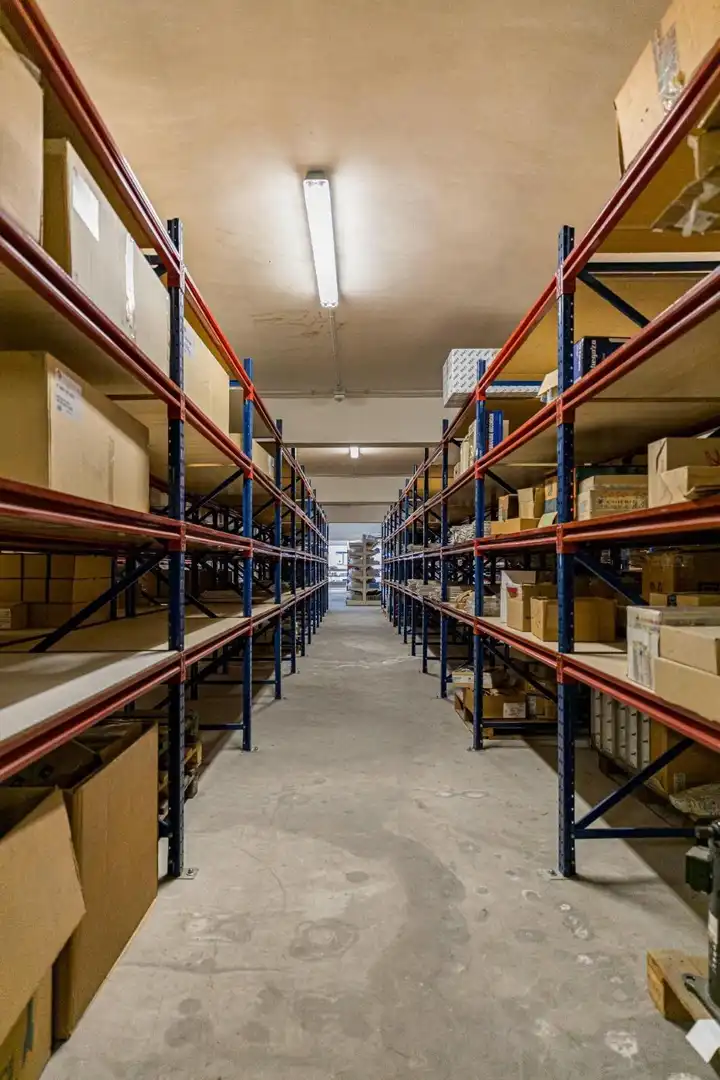 Fabrikhallen zur Miete in Alicante / Alacant