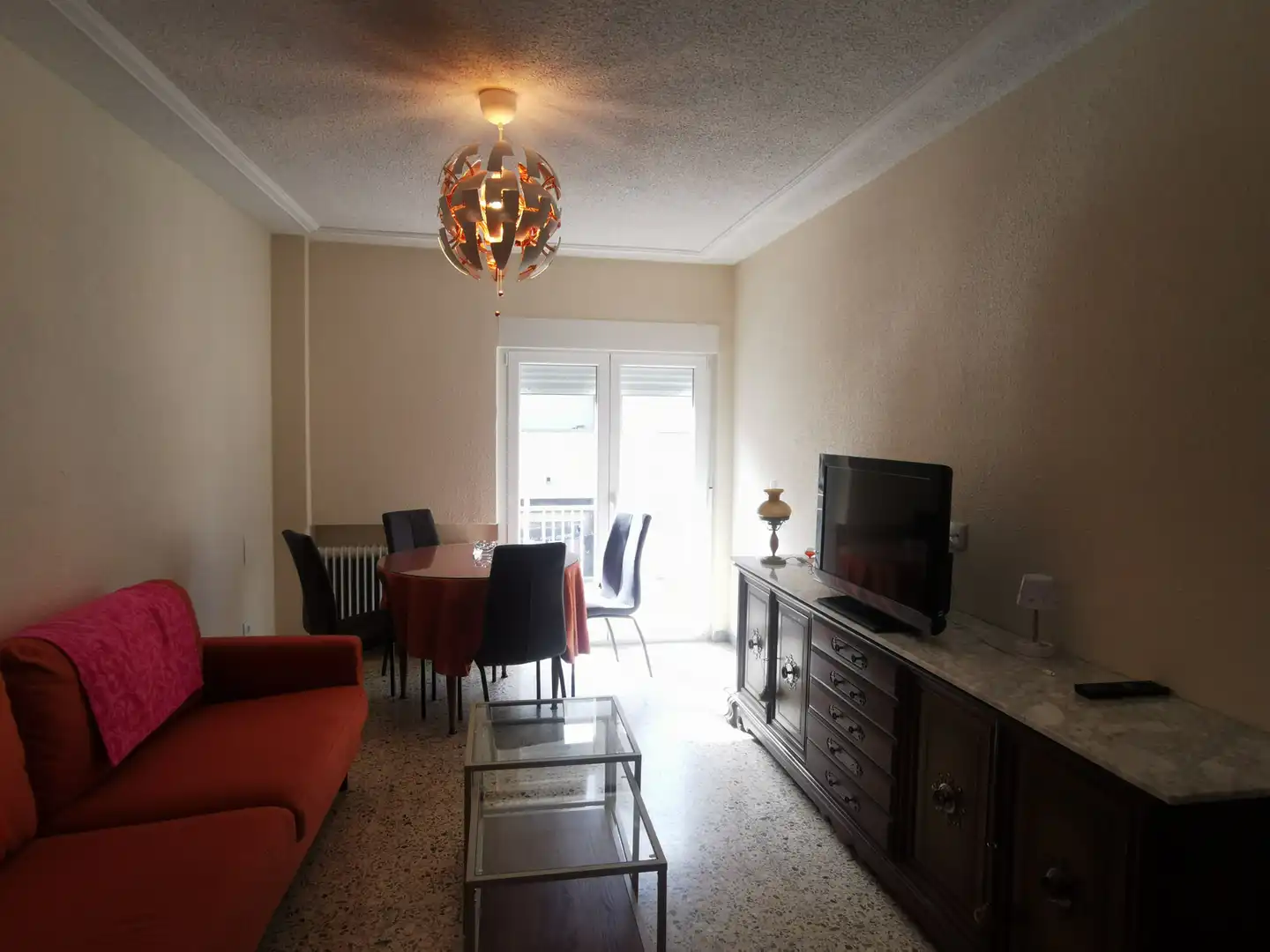 Wohnzimmer von Wohnung zur Miete in Salamanca mit Heizung, Möbliert und Ofen