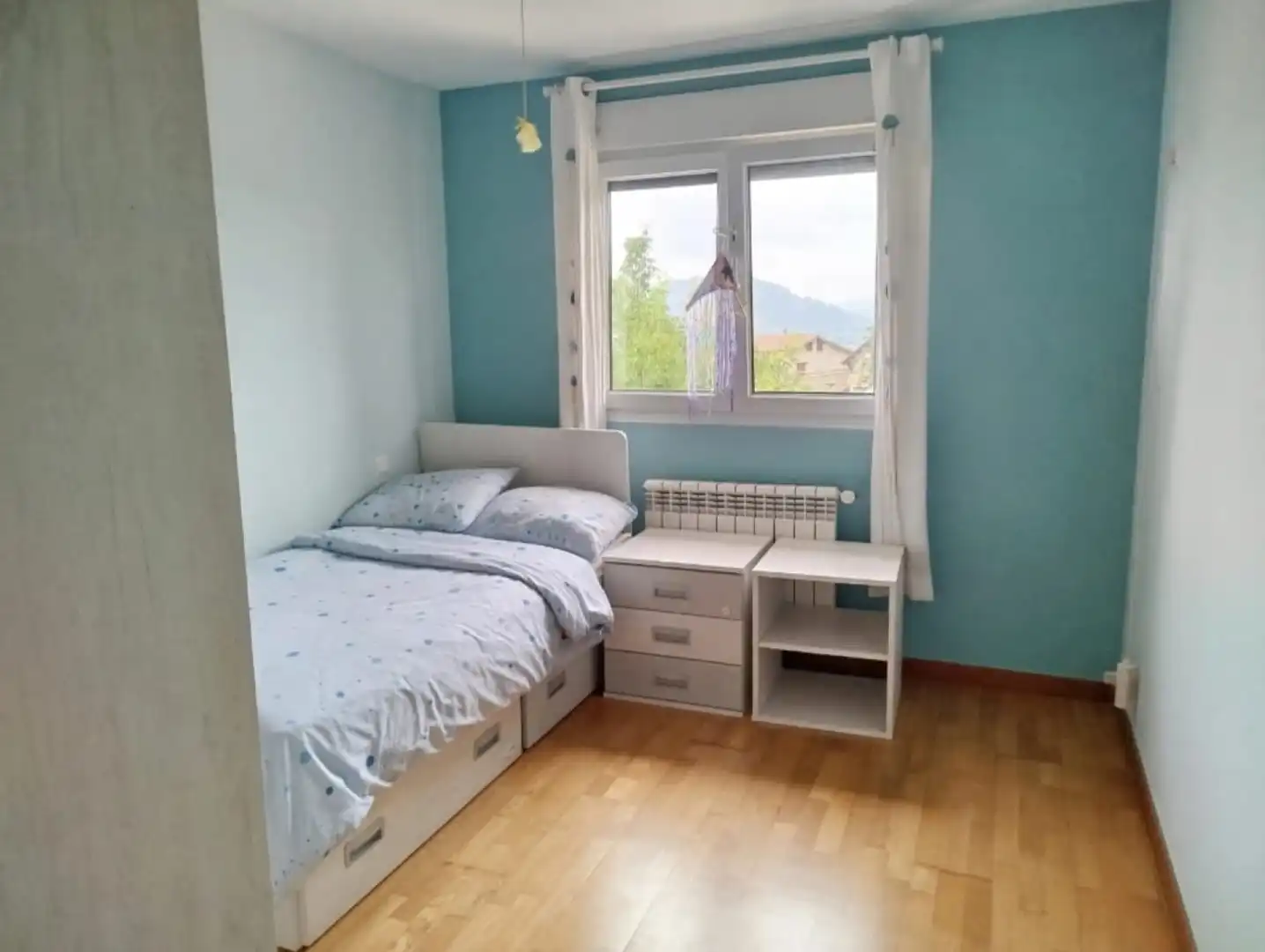 Habitación de Casa adosada en venta en Penagos con Calefacción, Jardín privado y Parquet