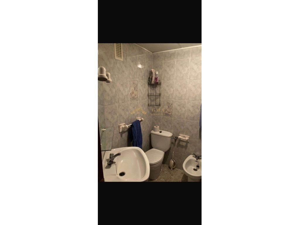 Bathroom of Flat for sale in Cáceres Capital  with Air Conditioner, Terrace and Furnished