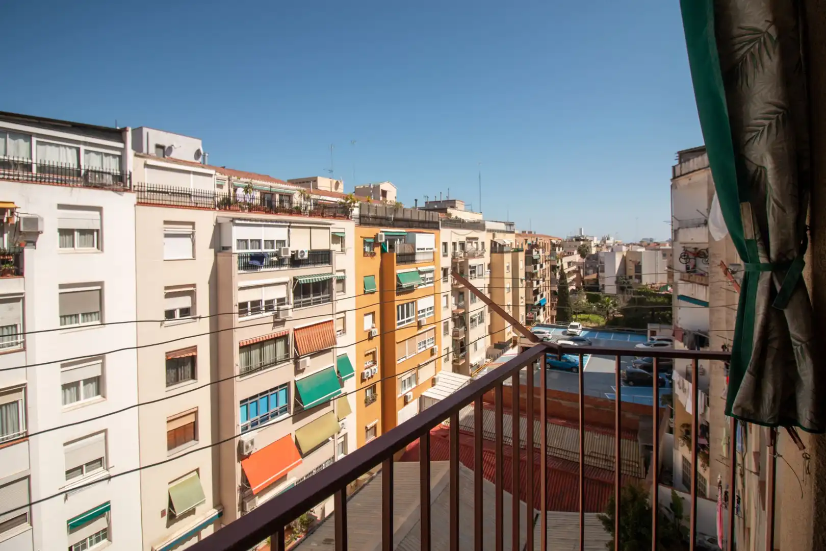 Vista exterior de Piso en venta en Barcelona con Aire acondicionado, Calefacción y Balcón