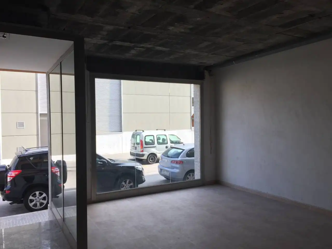 Local comercial en alquiler en Calle PALAU DELS COMPTES, imagen 8