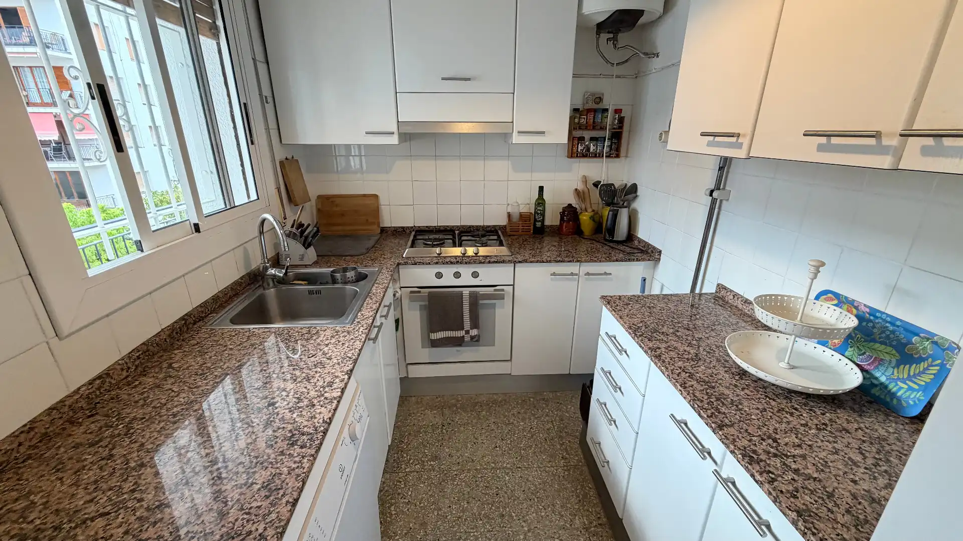 Kitchen of Flat for sale in Torredembarra  with Terrace, Furnished and Oven