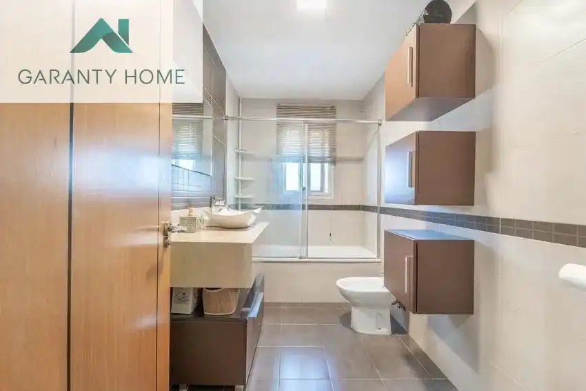 Bathroom of Flat for sale in Benalmádena  with Air Conditioner, Heating and Private garden