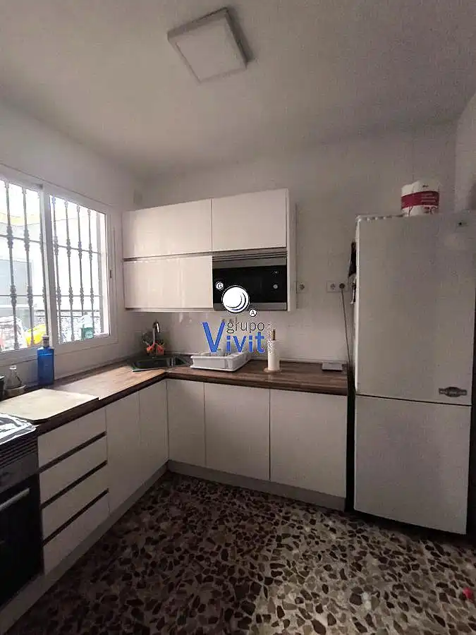 Cuina de Casa o xalet en venda en Alcalá de Guadaira amb Aire condicionat