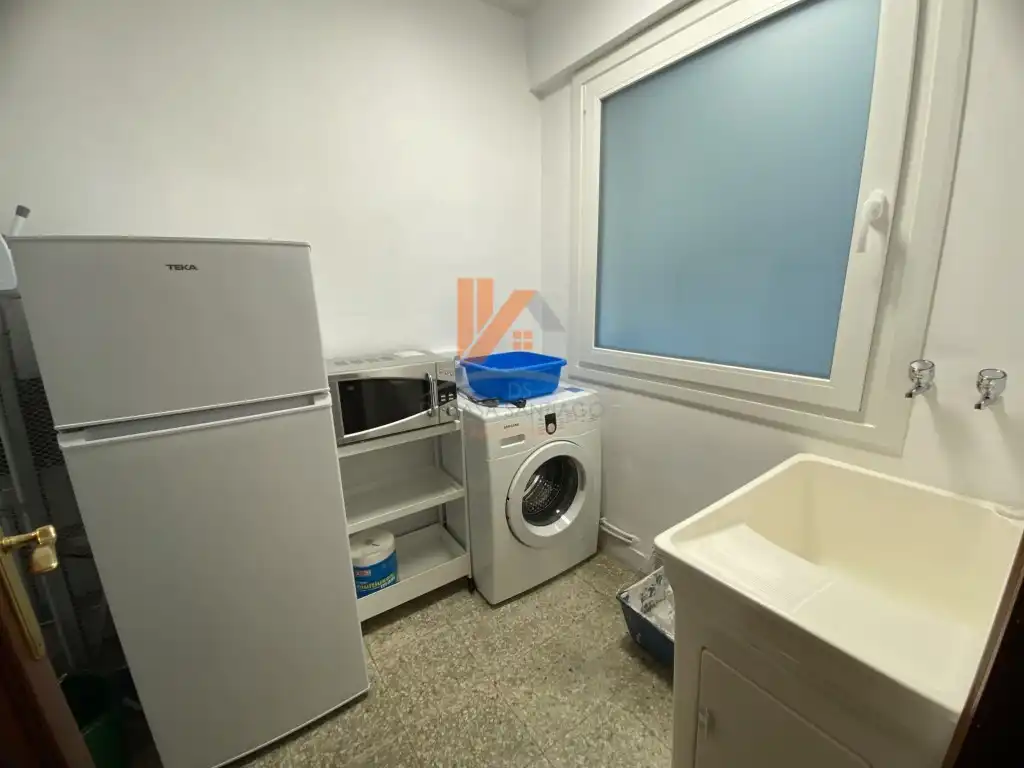 Apartament de lloguer a Rua Alfredo Brañas, 23, Ensanche - Sar