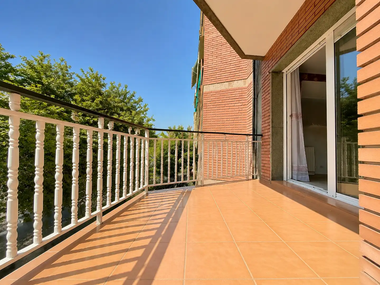 Piso con terraza en venta en Rambla de Sant Sebastià