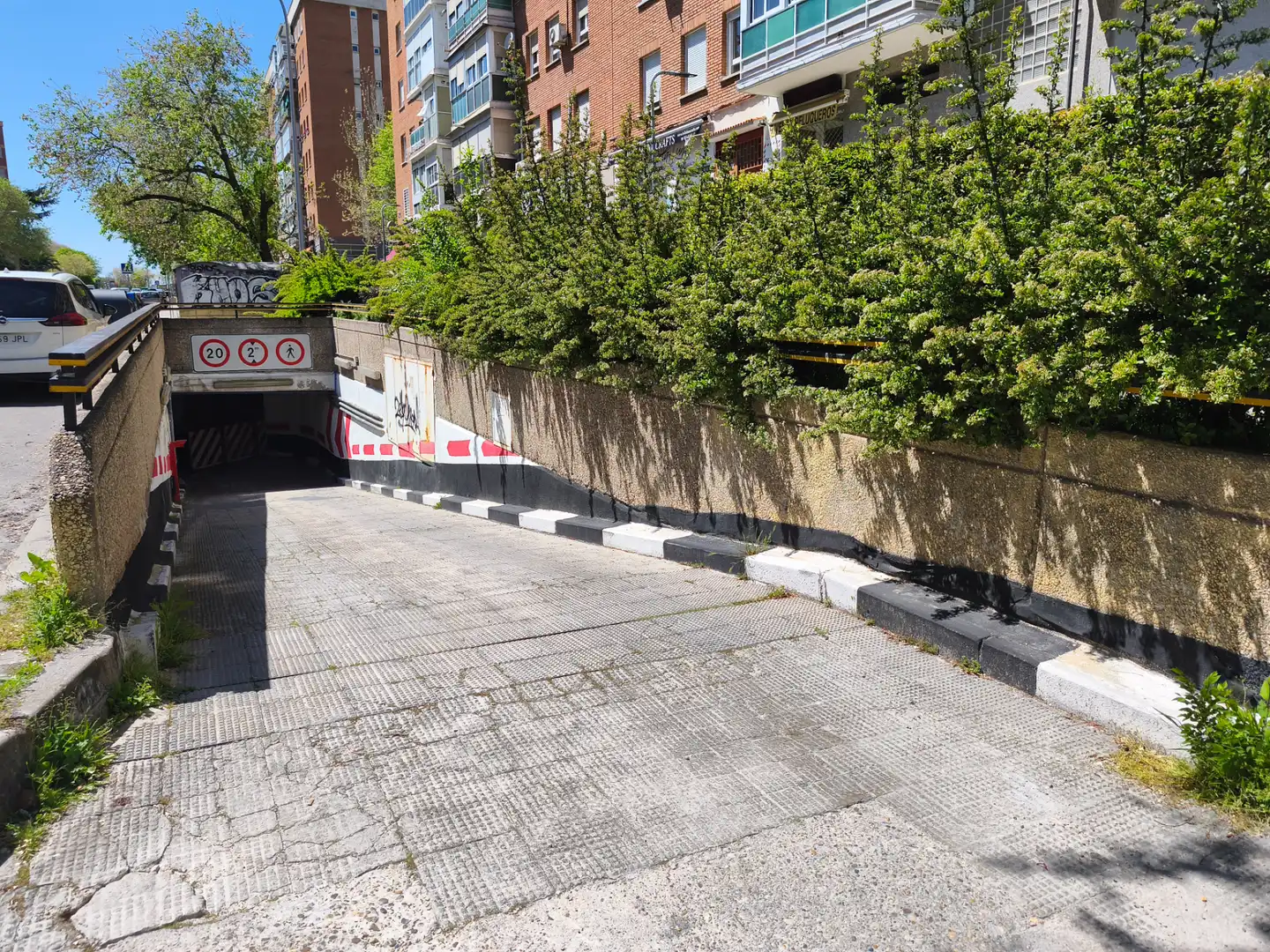 Parkplatz von Garage zum Verkauf in Madrid