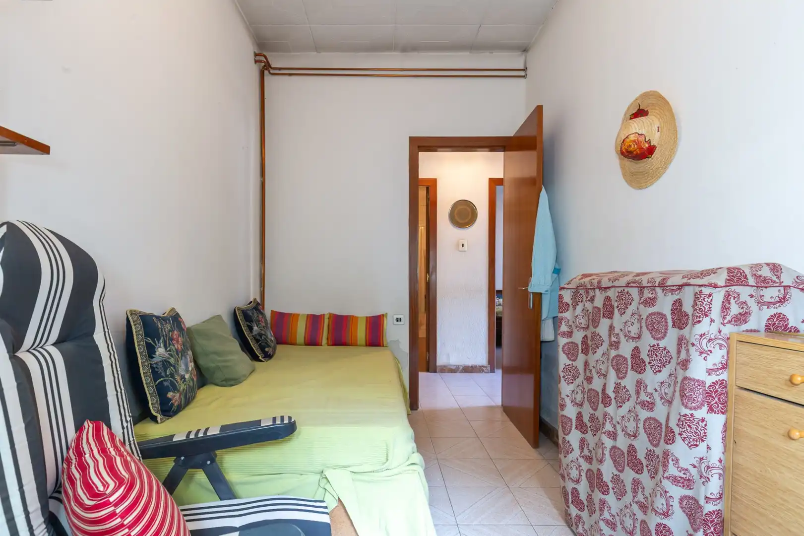 Dormitori de Casa o xalet en venda en Rubí amb Terrassa i Traster