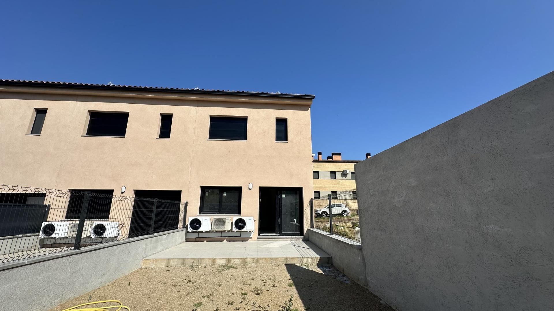 Exterior view of Single-family semi-detached for sale in Sant Celoni  with Heating, Oven and Microwave