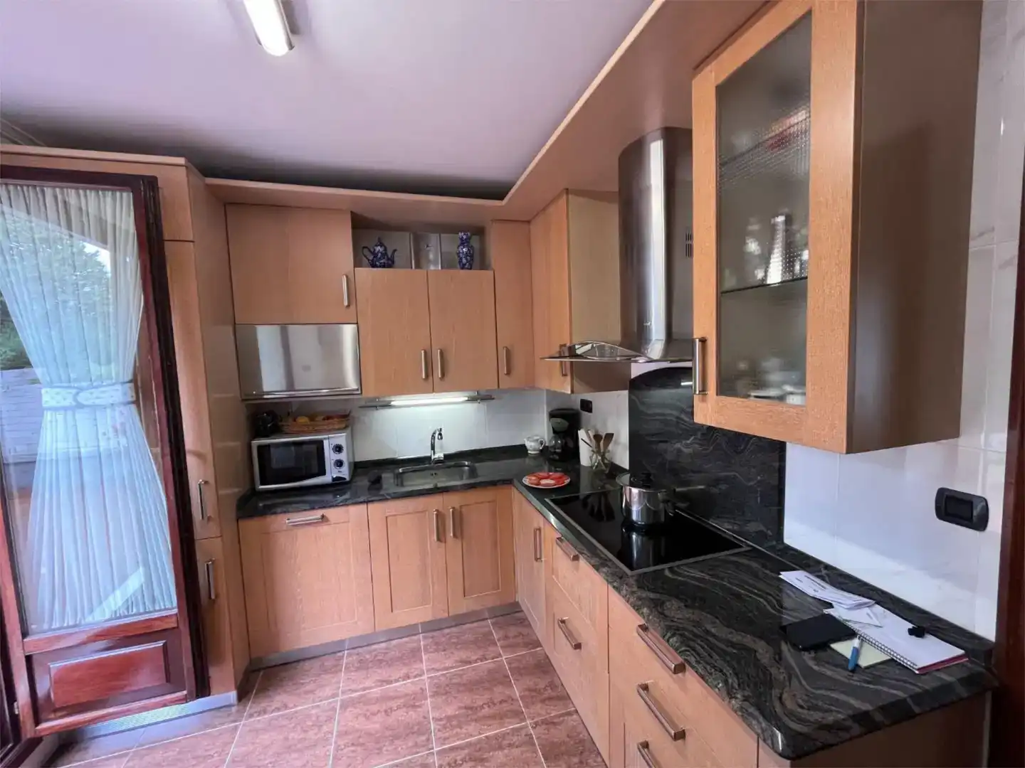 Küche von Wohnung zum Verkauf in Basauri  mit Privatgarten, Parkett und Möbliert