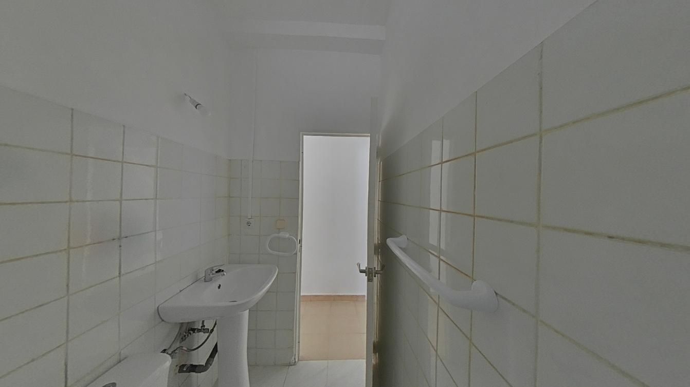 Bany de Pis en venda en  Sevilla Capital