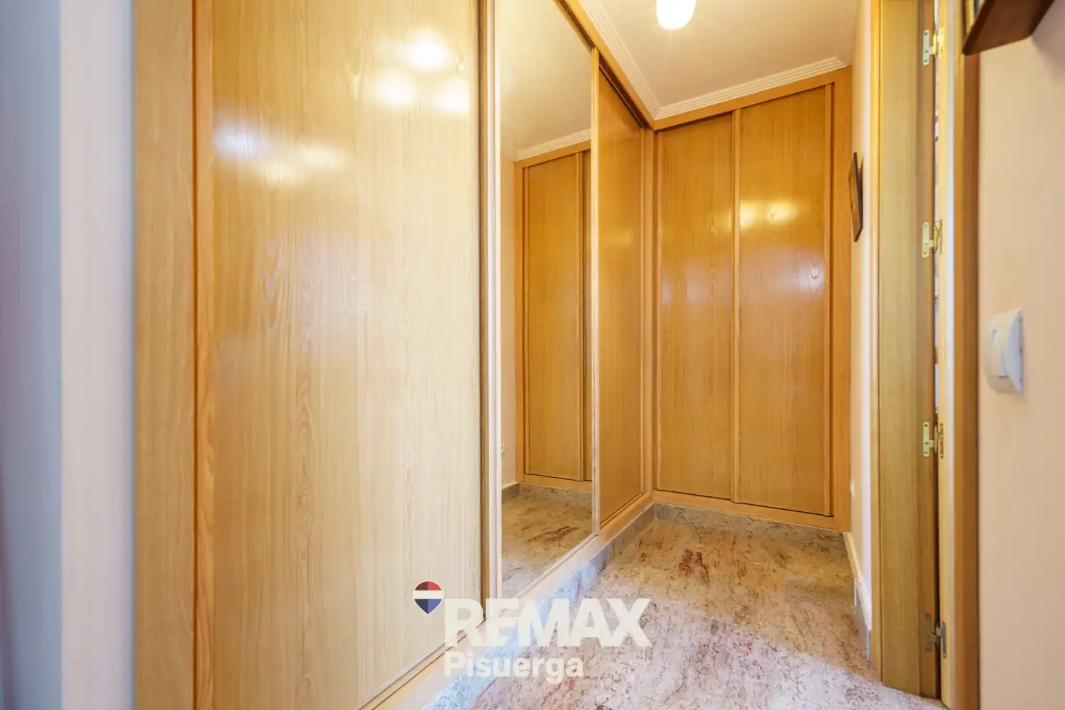 Casa o chalet en venta en Laguna de Duero con Aire acondicionado, Calefacción y Jardín privado