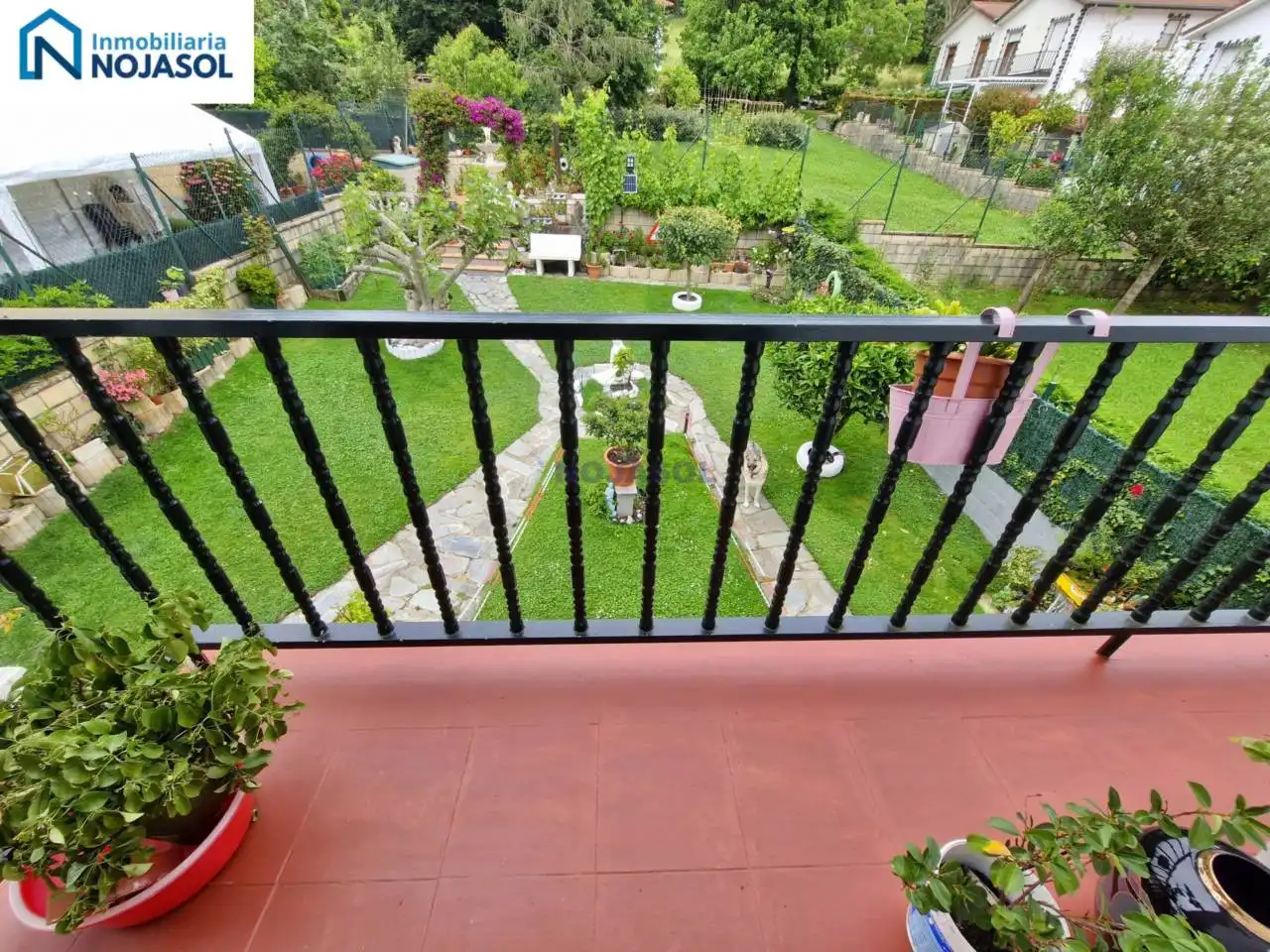 Terrassa de Casa adosada en venda en Meruelo amb Calefacció, Jardí privat i Terrassa
