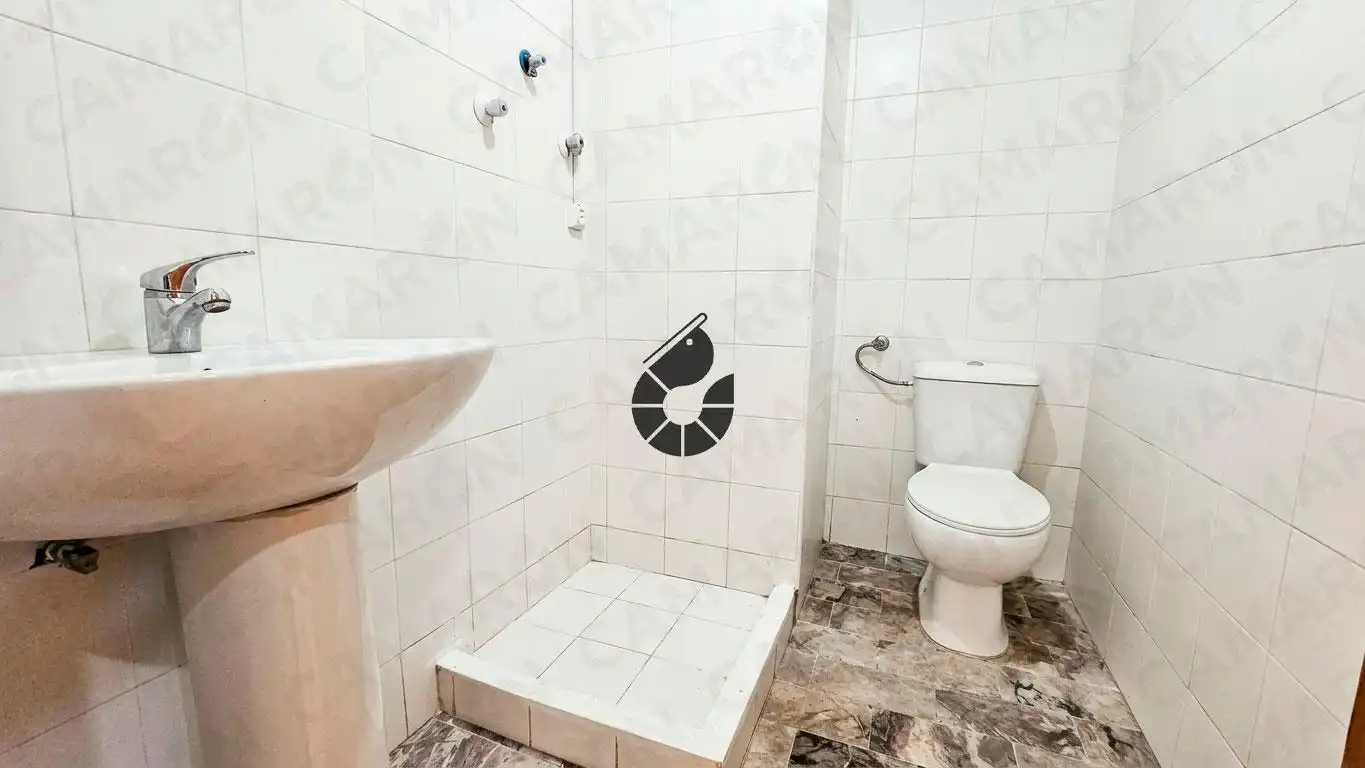 Badezimmer von Erdgeschoss zum Verkauf in Cerro - Amate