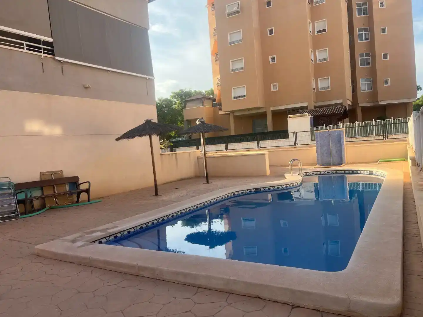 Piscina de Pis en venda en Elche / Elx amb Aire condicionat, Jardí privat i Parquet