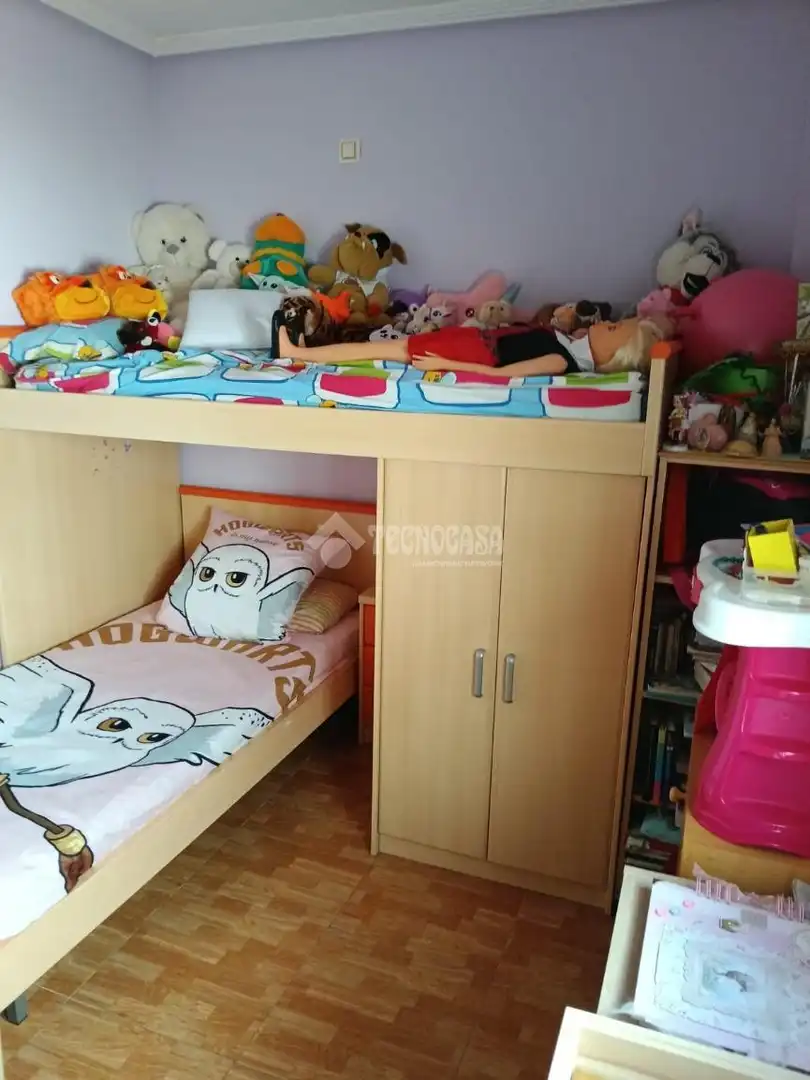 Bedroom of Flat for sale in Baeza  with Air Conditioner