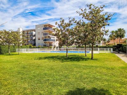 Piscina de Pis en venda en Cambrils amb Aire condicionat, Terrassa i Balcó