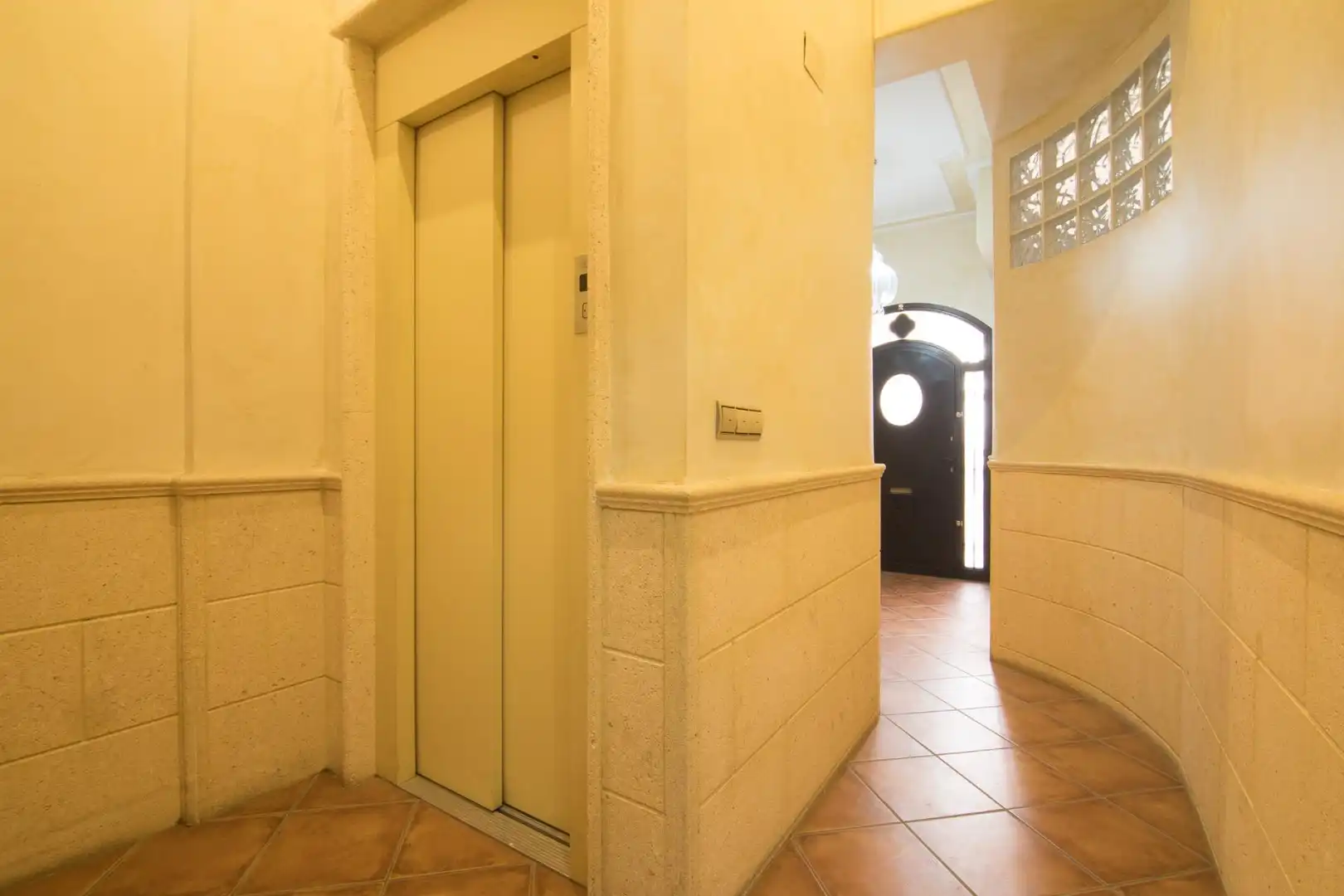 Maisonette zum Verkauf in CALDERON DE LA BARCA, 52, Pont Nou - Corazón de Jesús