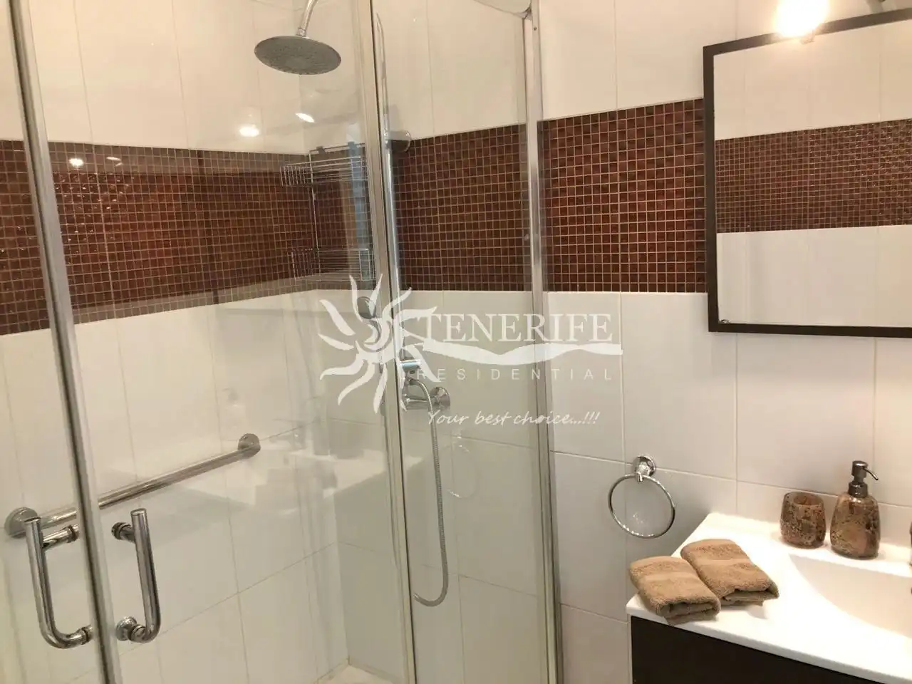 Bathroom of Ground floor for sale in Adeje  with Terrace and Furnished