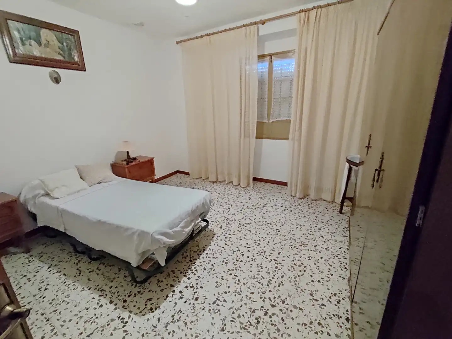 Dormitori de Casa o xalet en venda en Iznájar amb Moblat