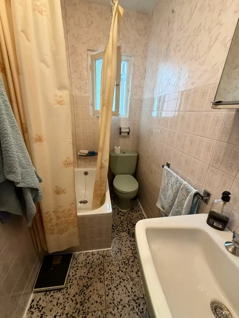 Bany de Pis en venda en Valladolid amb Calefacció i Moblat