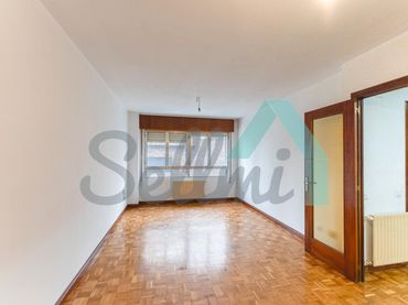 Flat with lift for sale in Calle Fraternidad