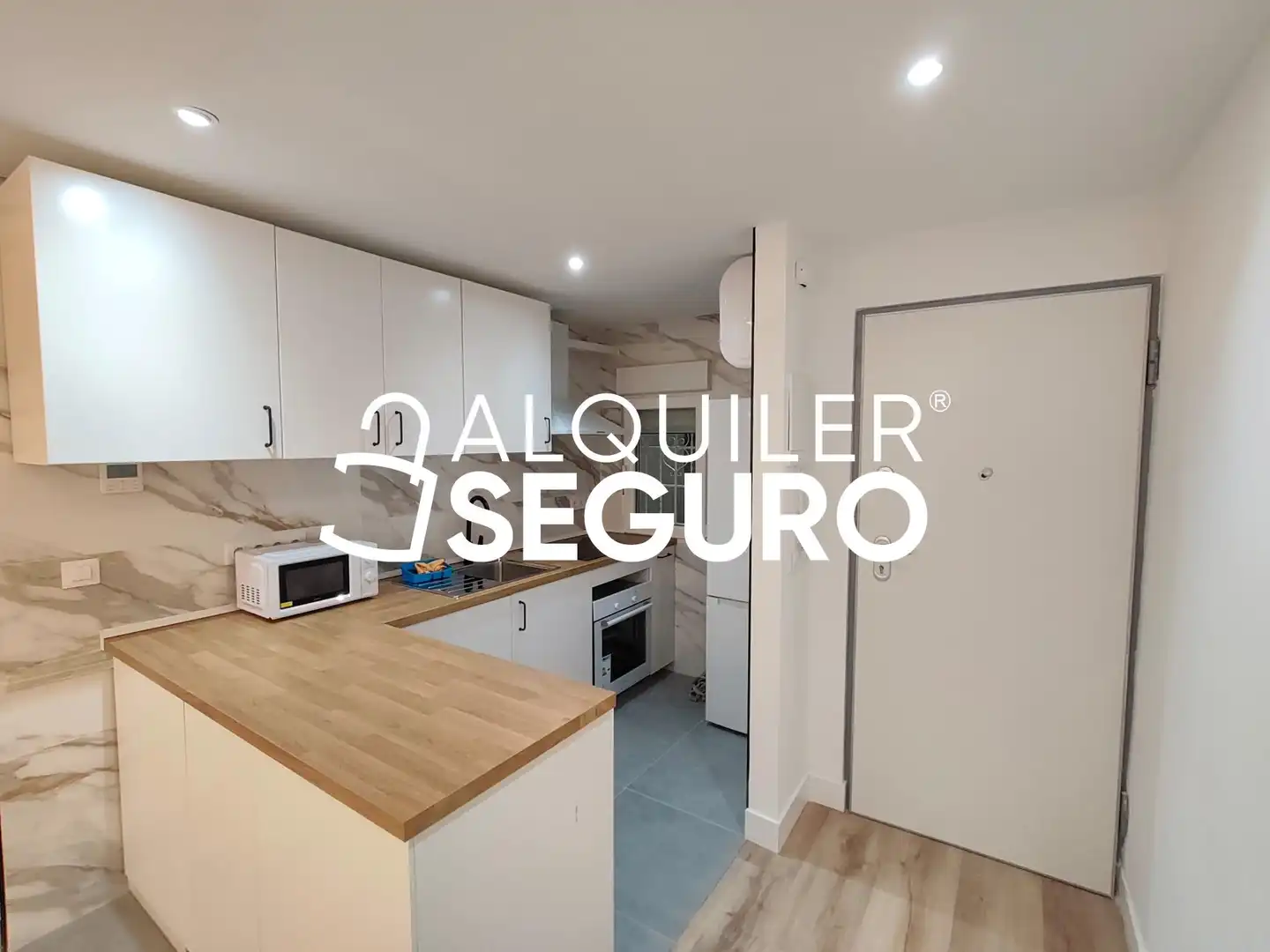 Cocina de Piso de alquiler en Fuencarral - El Pardo