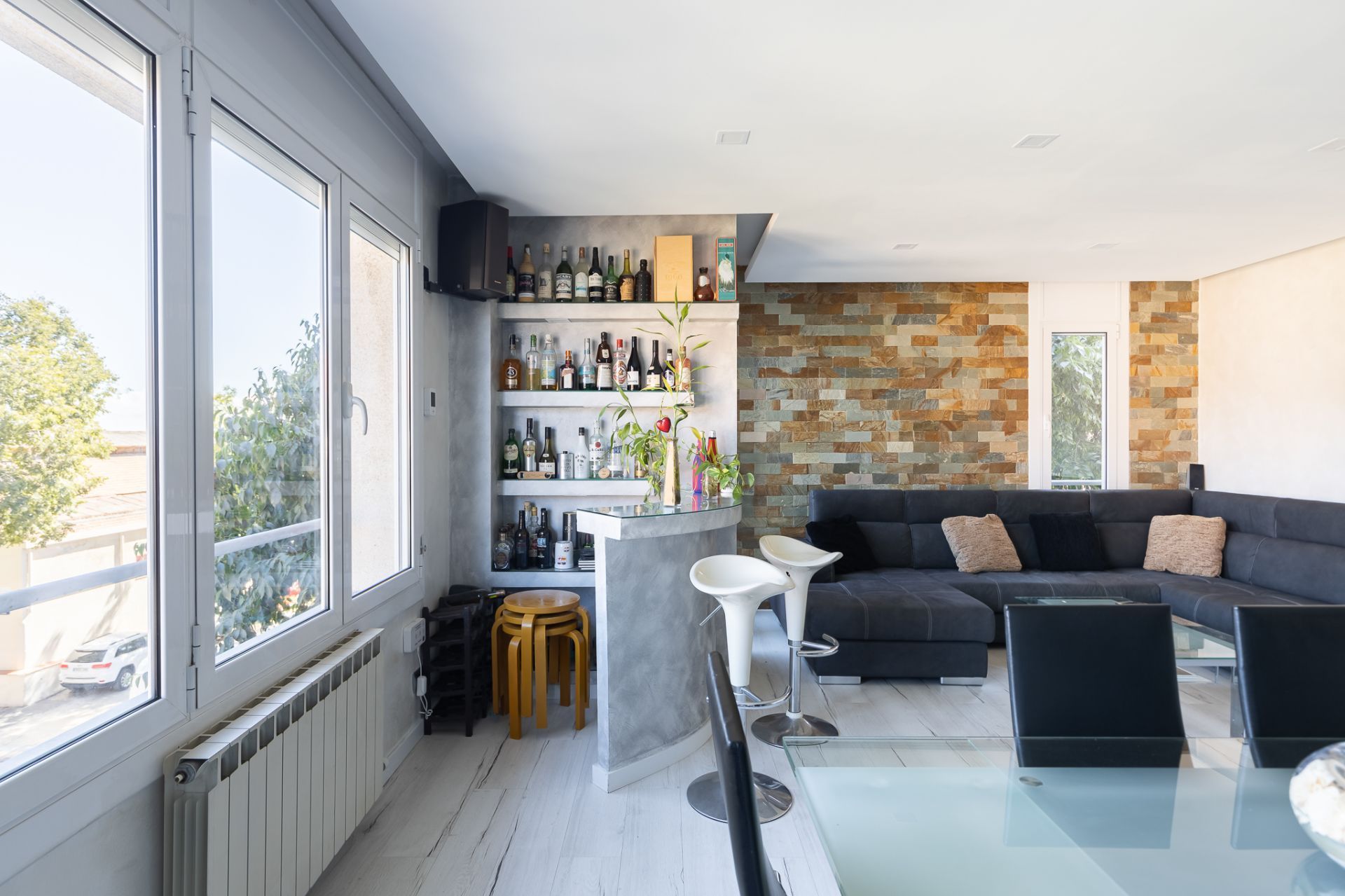 Living room of Flat for sale in Badalona  with Air Conditioner and Heating