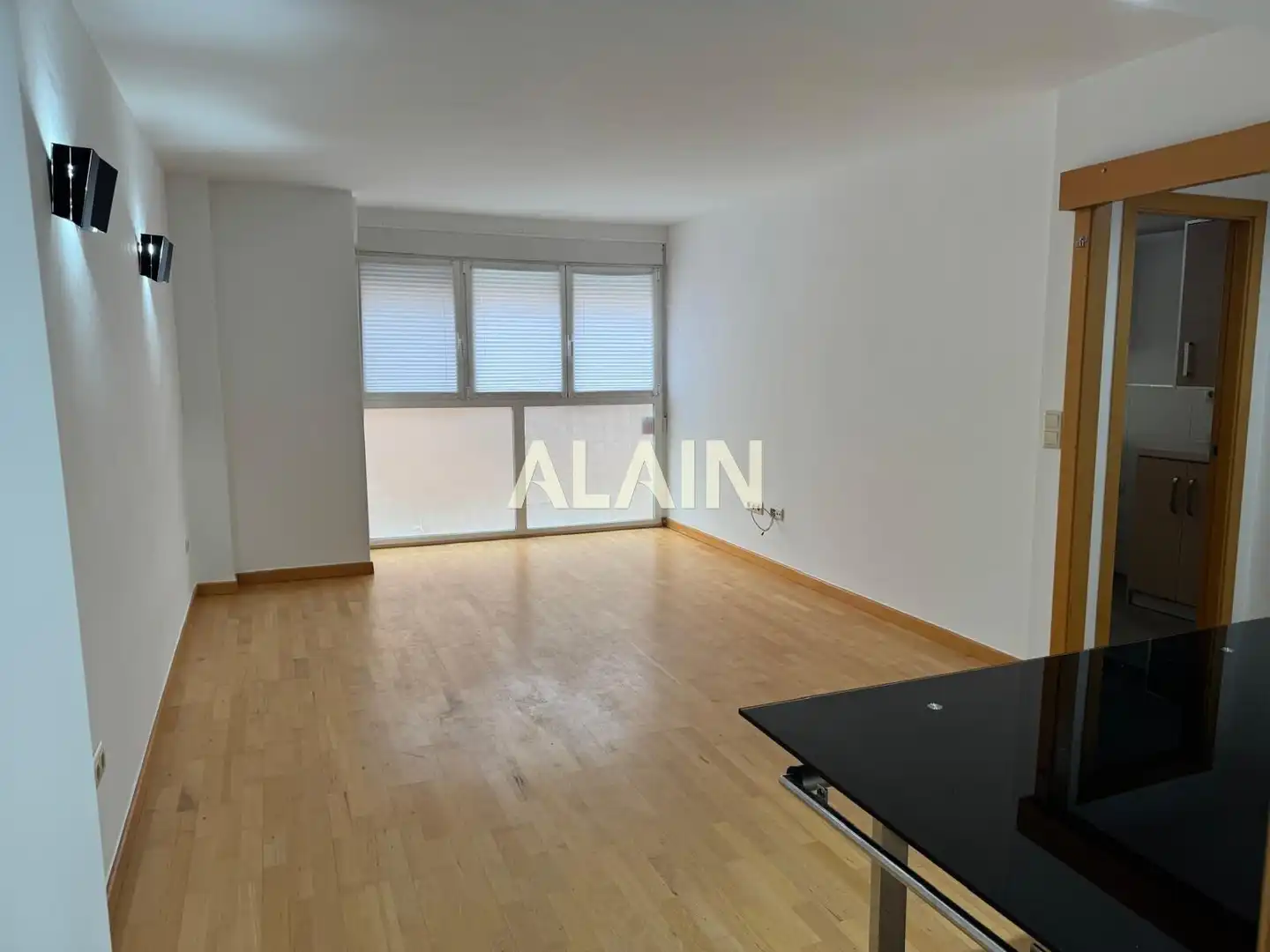 Sala d'estar de Pis en venda en Mislata amb Aire condicionat, Parquet i Traster