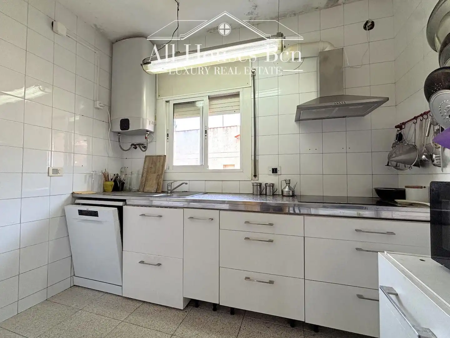 Cocina de Terreno en venta en Sant Just Desvern