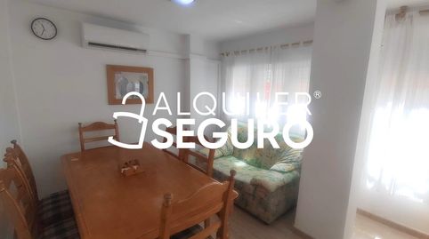 Foto 4 de Piso de alquiler en Rey Jaume I , Centro Urbano, Benidorm