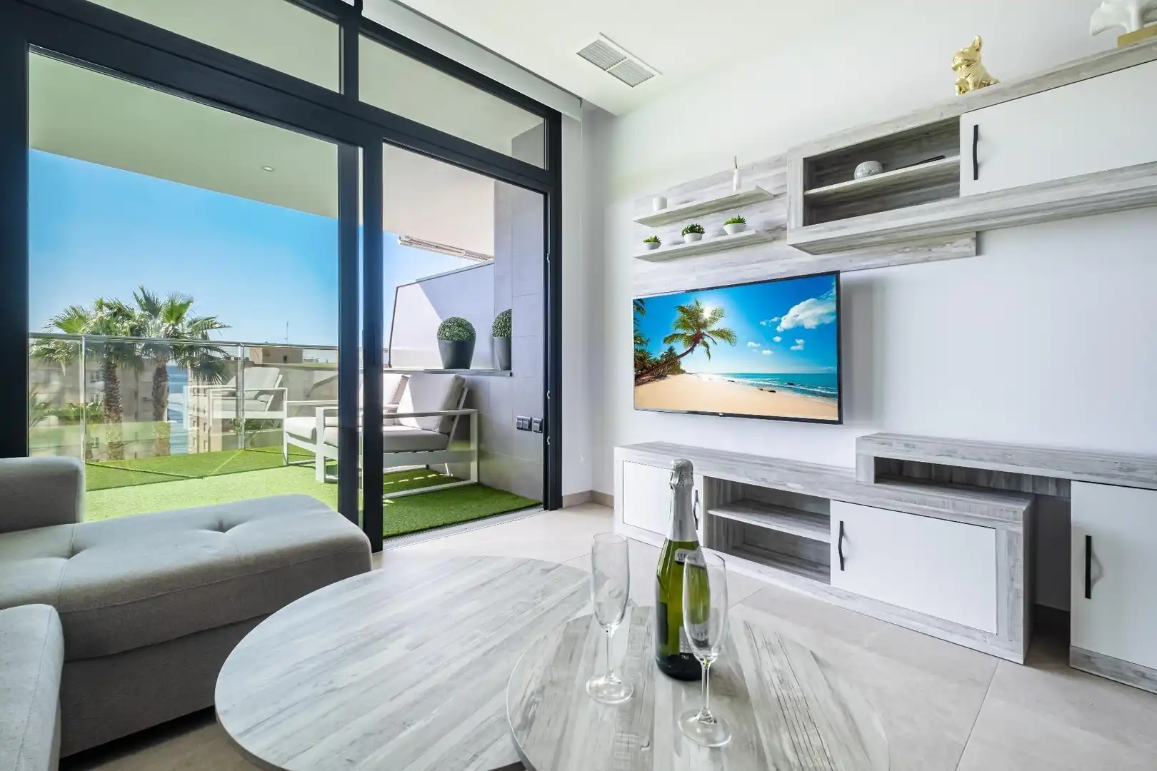 Apartamento de alquiler en Avenida REPUBLICA ARGENTINA, 17, Playa Poniente