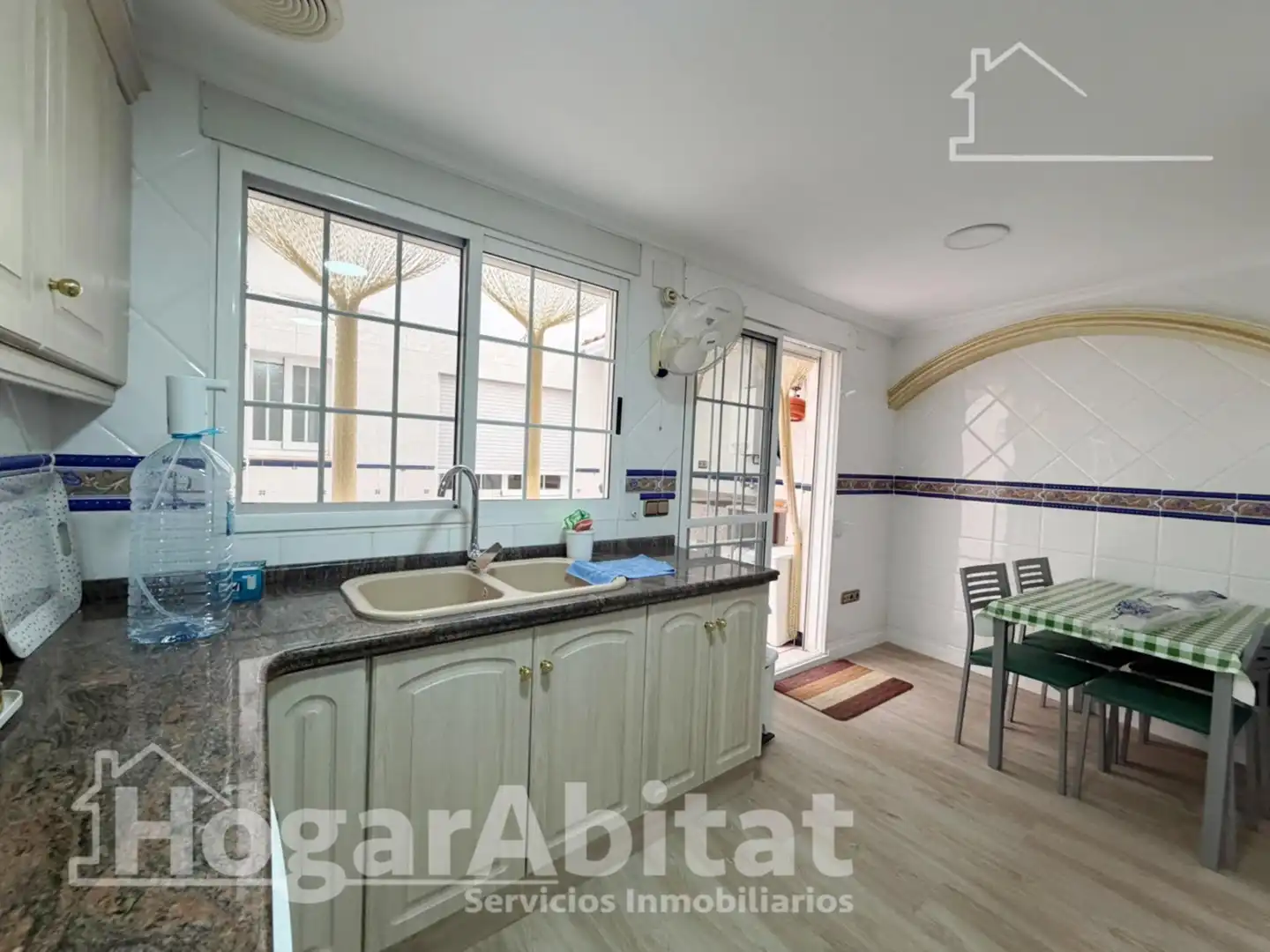 Kitchen of Flat for sale in Torrent  with Air Conditioner, Terrace and Furnished