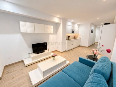 Appartement compact avec balcon à vendre à Centro