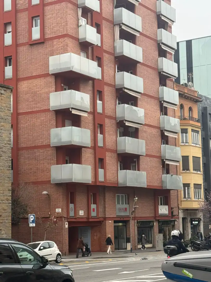 Doppelparkplatz mit Aufzug zur Miete in Via Augusta, imagen 15