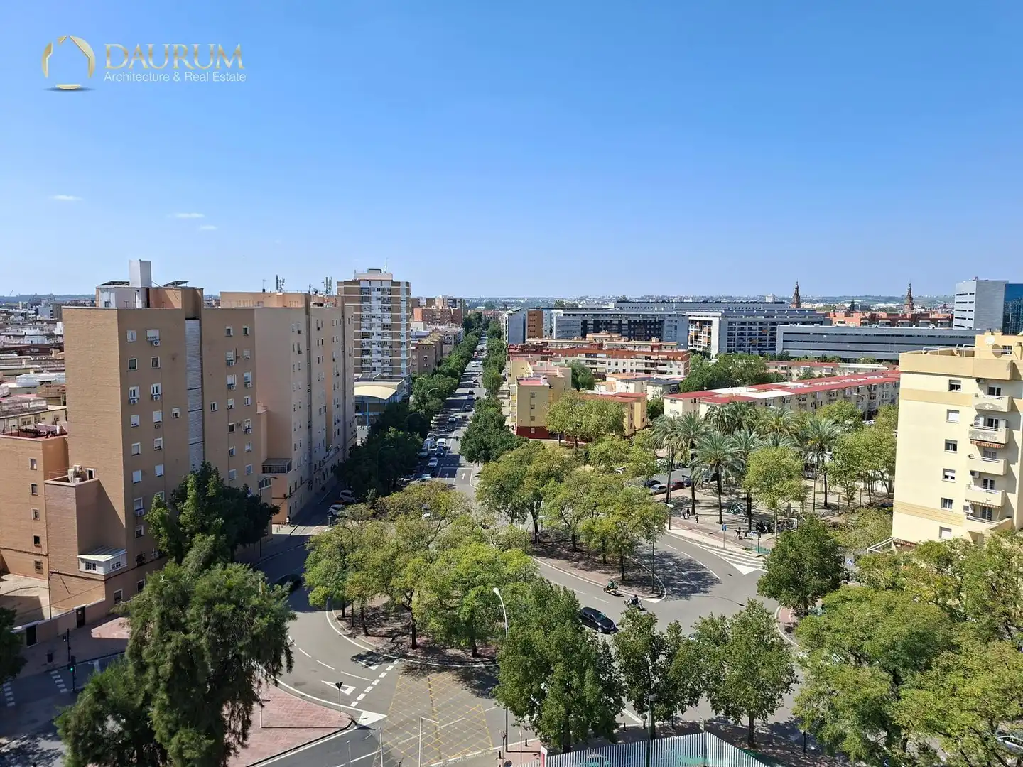 Exterior view of Flat for sale in Sevilla  with Air Conditioner, Heating and Terrace