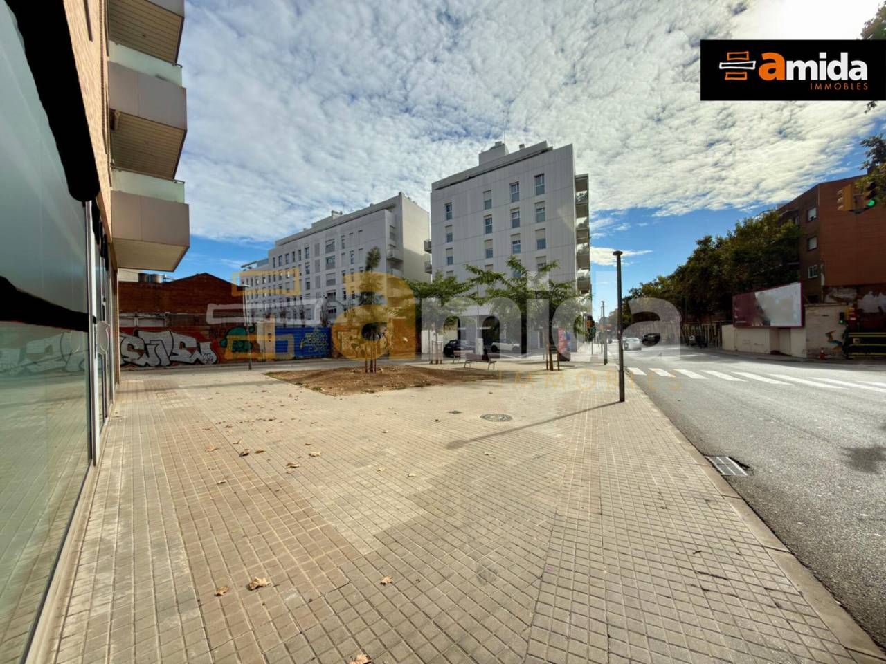 Local de lloguer a Centre , Centre - Sant Oleguer