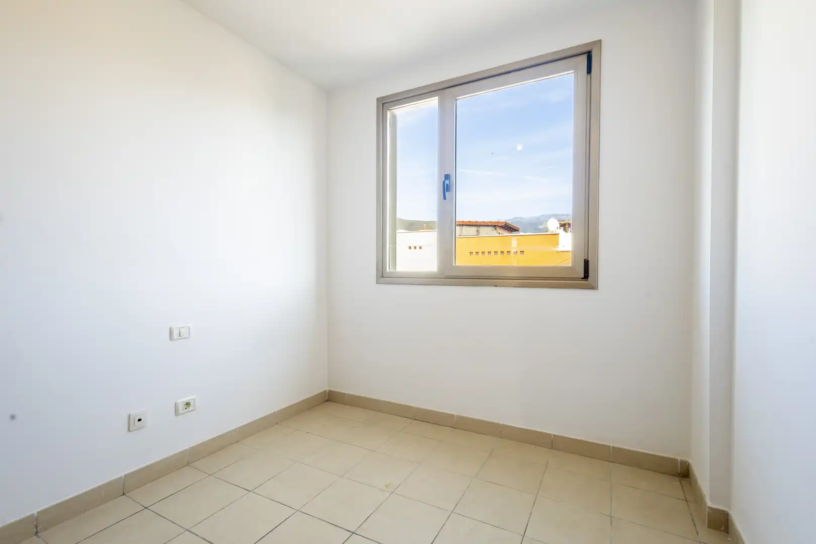 Habitación de Piso en venta en Granadilla de Abona con Trastero