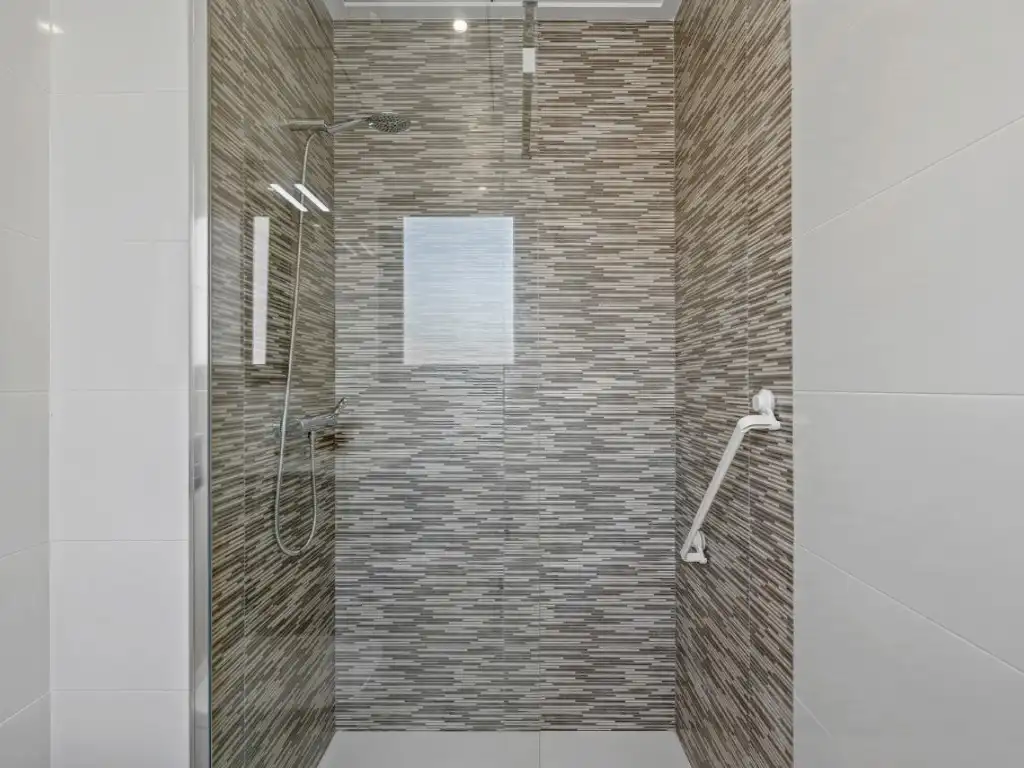 Casa con piscina en venta en Calle las Abubillas, imagen 15