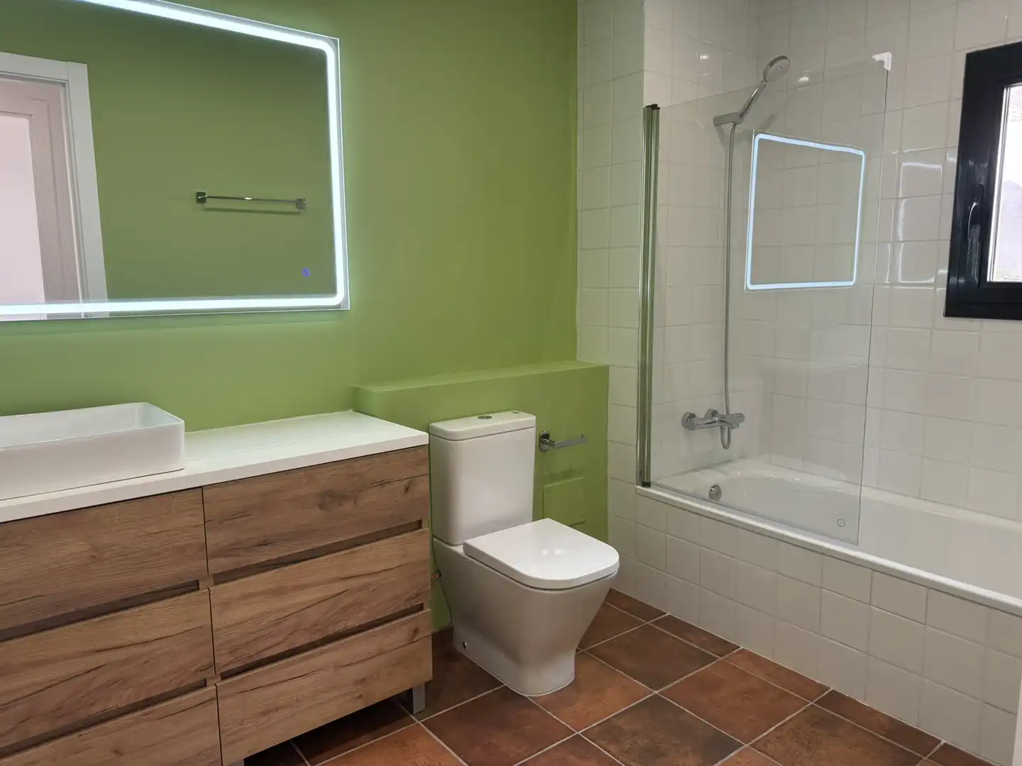 Baño de Casa adosada en venta en Torrefeta i Florejacs con Calefacción, Terraza y Horno