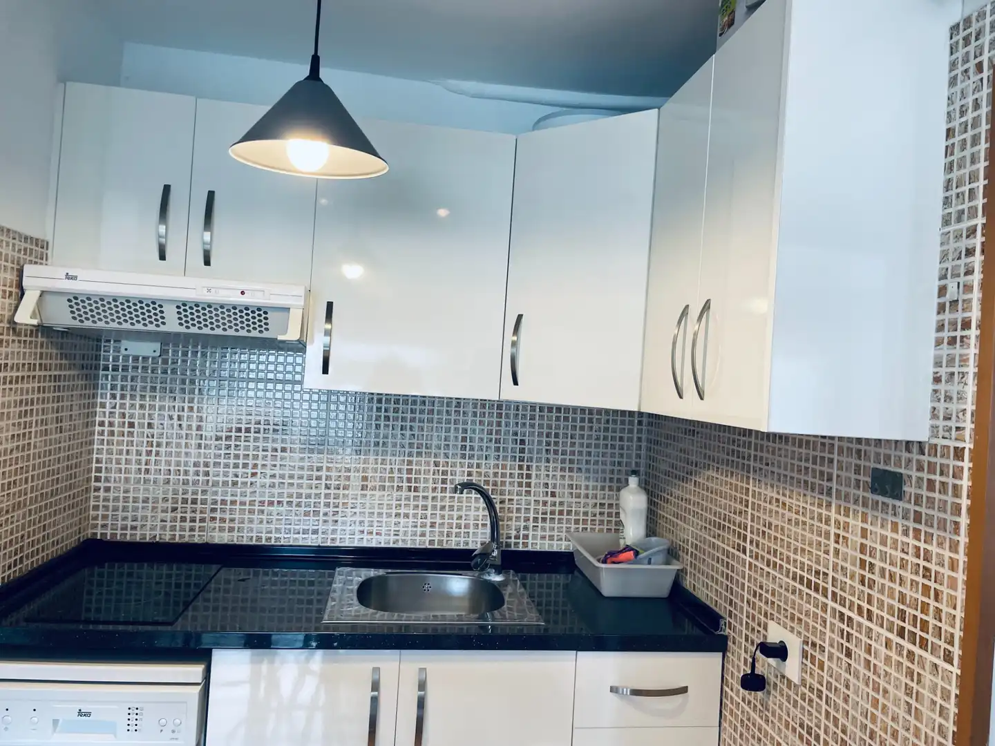 Cocina de Piso en venta en Arona con Terraza, Amueblado y Piscina comunitaria