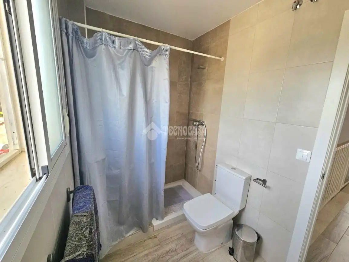 Bathroom of Detached homes for sale in Almensilla