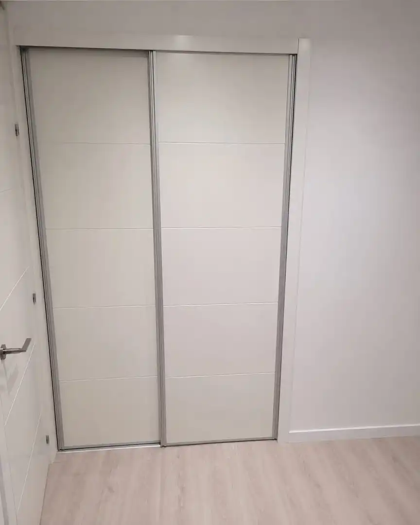 Piso de alquiler en Vigo  con Calefacción, Parquet y Horno