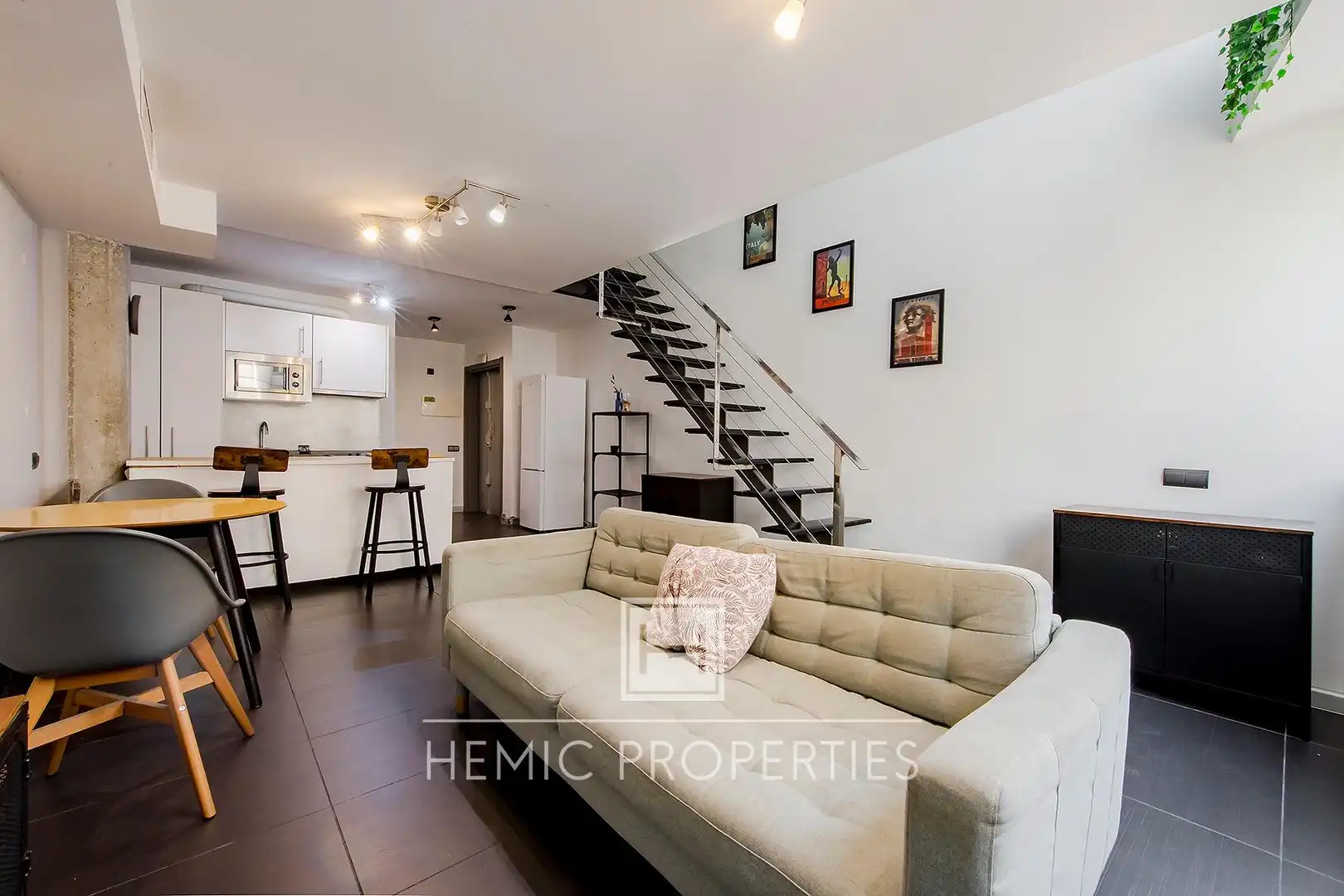 Loft en venda a Avenida MANOTERAS