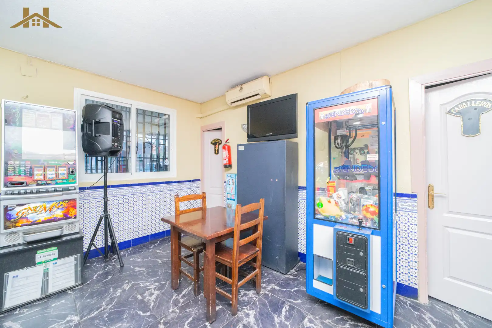 Local en venta en Santa Cruz del Retamar con Amueblado
