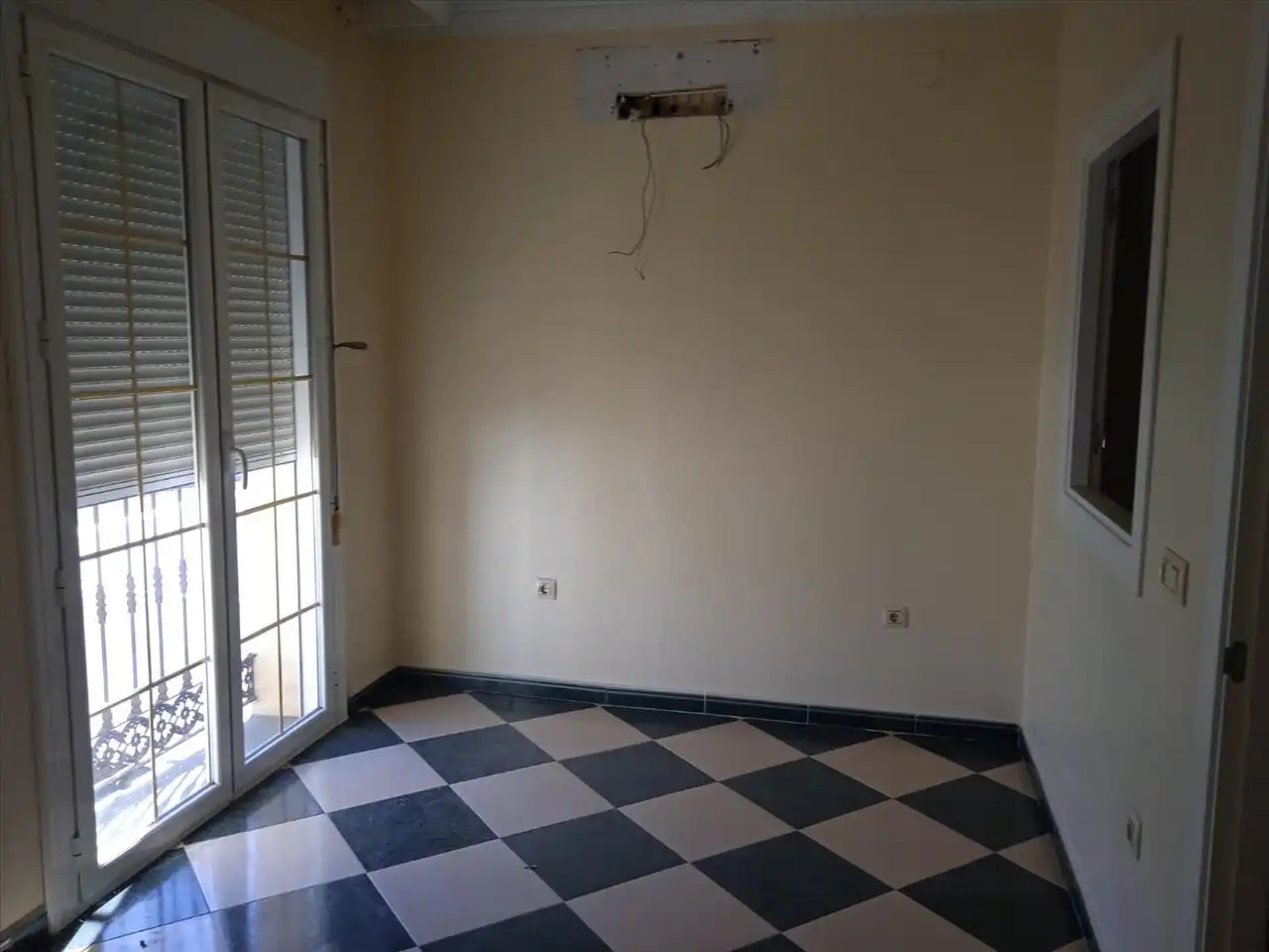 Casa adosada en venda en Puebla de la Calzada